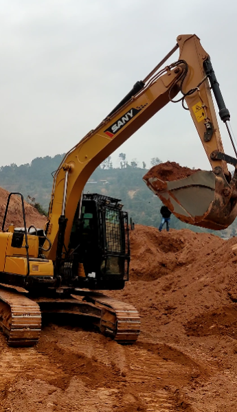 Excavator and Tipper Trial